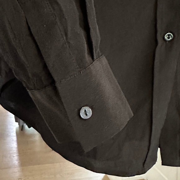 IRIS & INK Black 100% Silk Long-Sleeve Button-up Shirt - Size US 10 - Picture 6 of 10